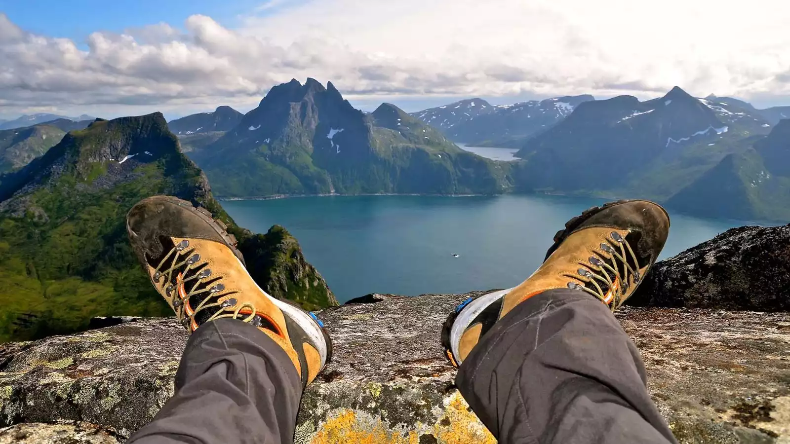 Wandel naar de top Husfjellet