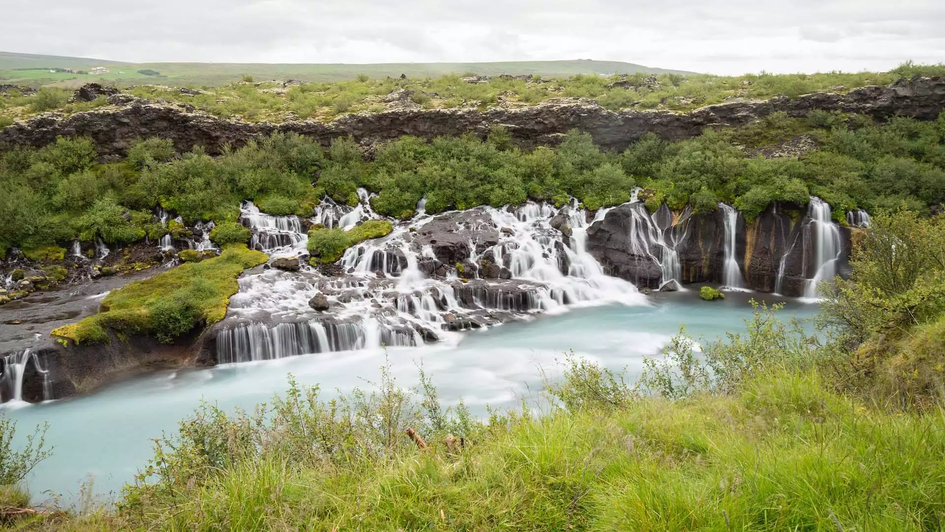 Hraunfossar en Barnafoss