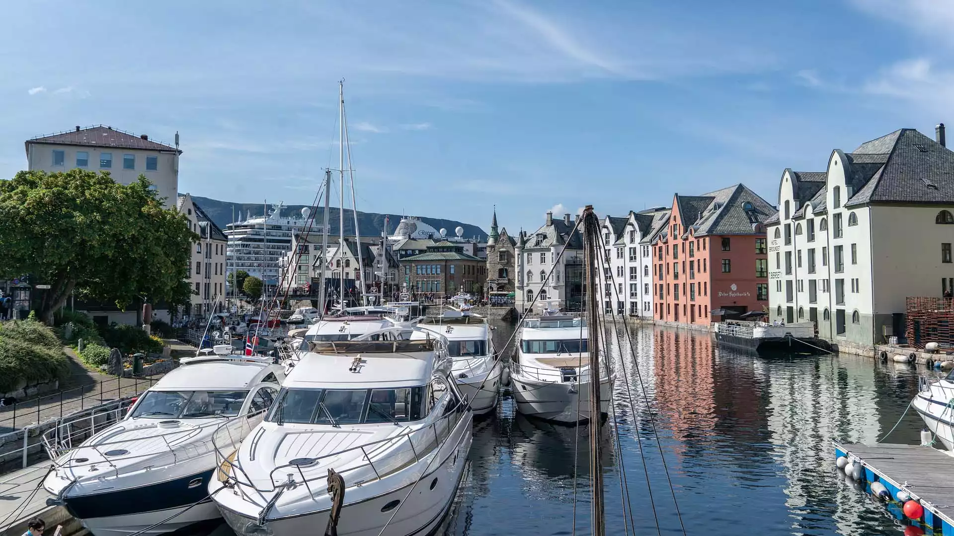 Ålesund en Molde