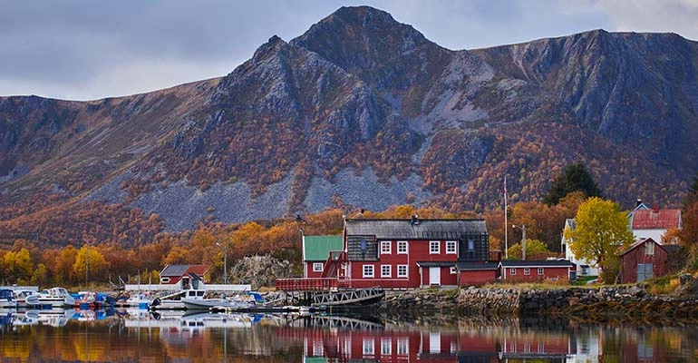 Huset Pa Yttersiden Noorwegen