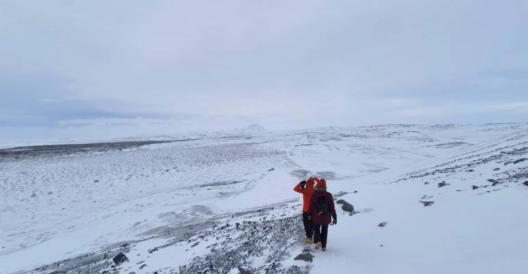 Krater beklimmen IJsland