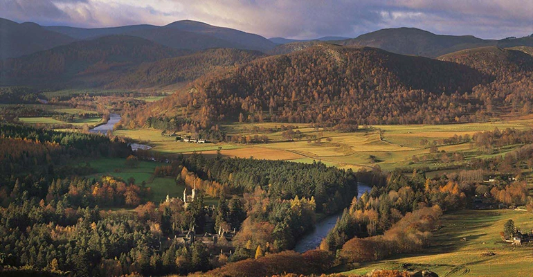 herfstreizen schotland mysterieus landschap